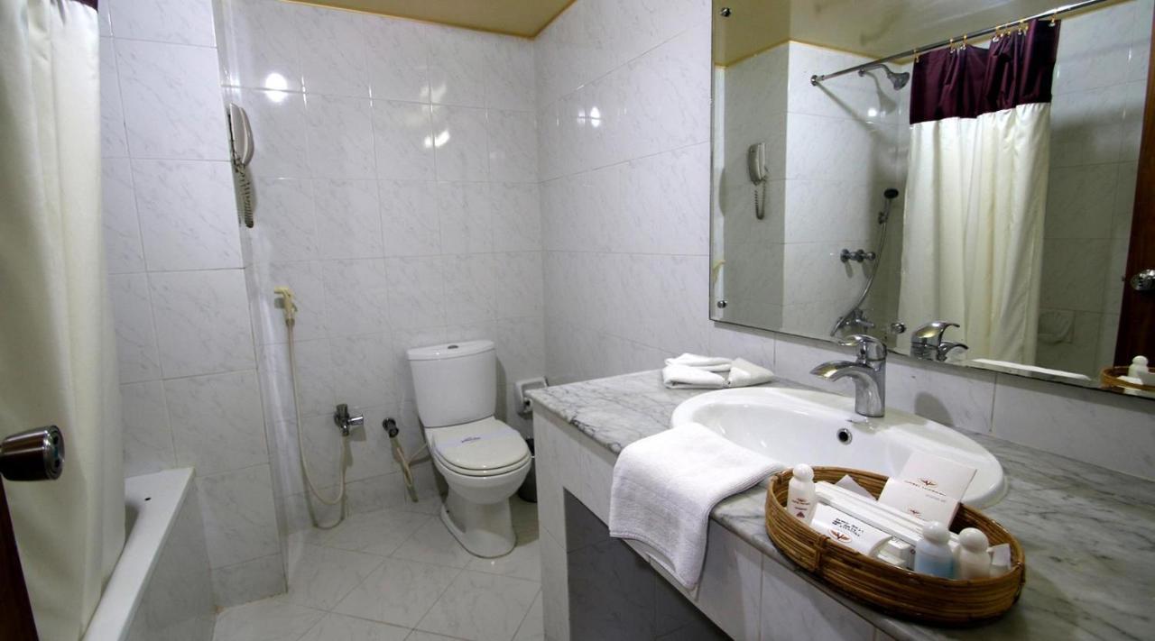 Hotel Victory - Best In City Center Dhaka Ngoại thất bức ảnh